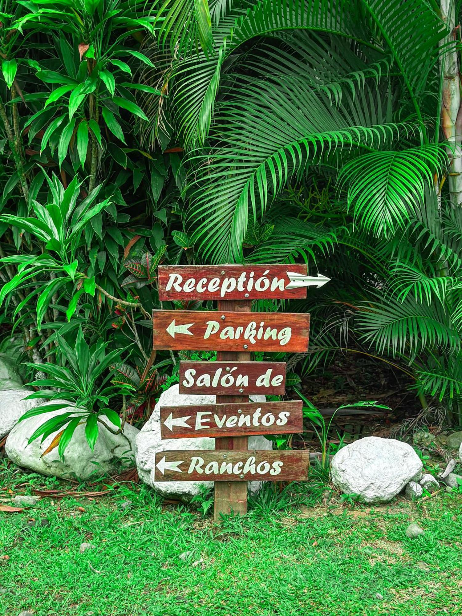 Cabanas Rio Escondido En La Fortuna Kültér fotó