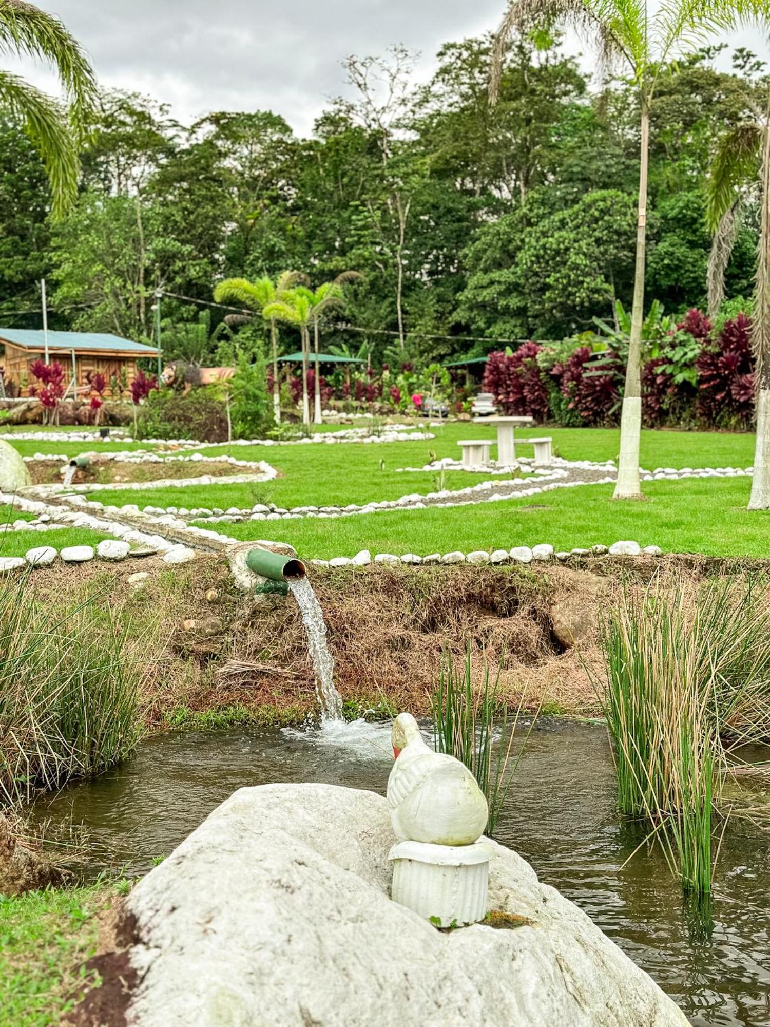 Cabanas Rio Escondido En La Fortuna Kültér fotó