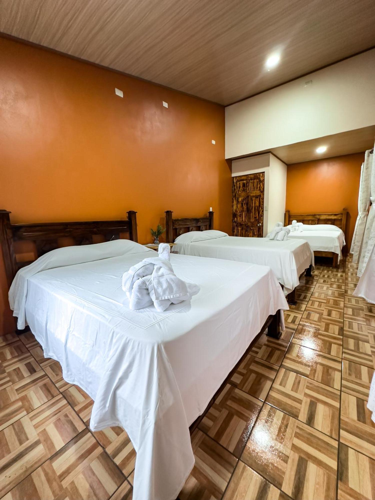 Cabanas Rio Escondido En La Fortuna Kültér fotó